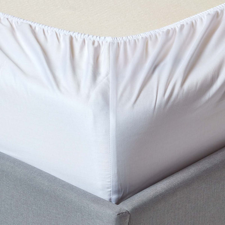 Eleganza Plain White 100% Cotton Percale Fitted Sheet TC 200